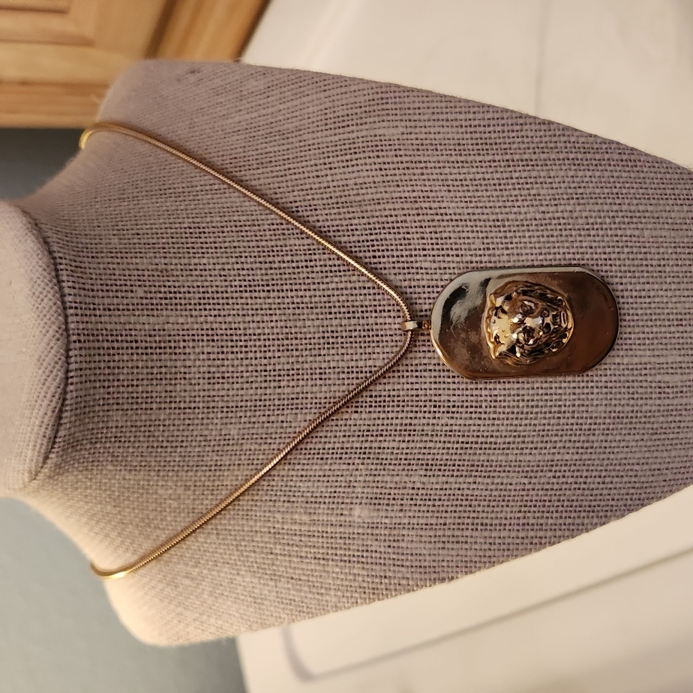 Anne Klein Vintage Lion necklace